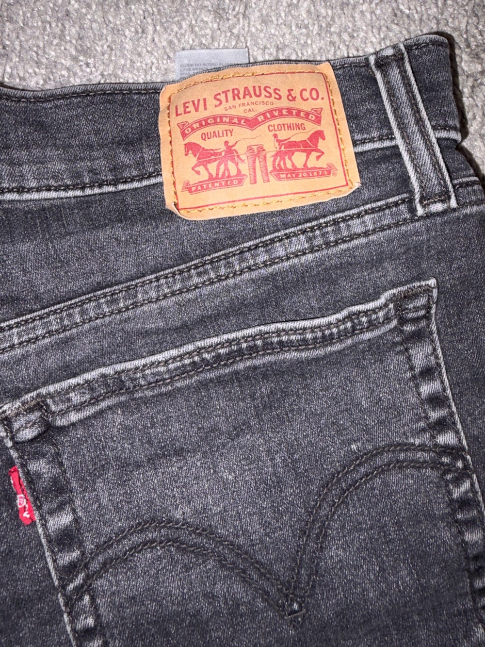 Levi's High Rise Distressed Denim Cutoff Shorts Gray Wash - Size 30 - Picture 7 of 9